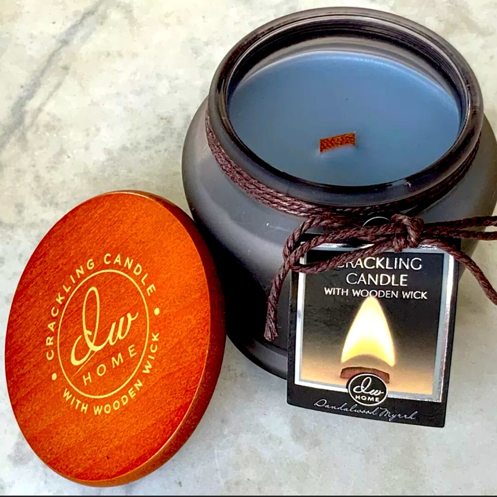 DW HOME CANDLE SANDALWOOD MYRRH WOOD WICK SCENTED NEW